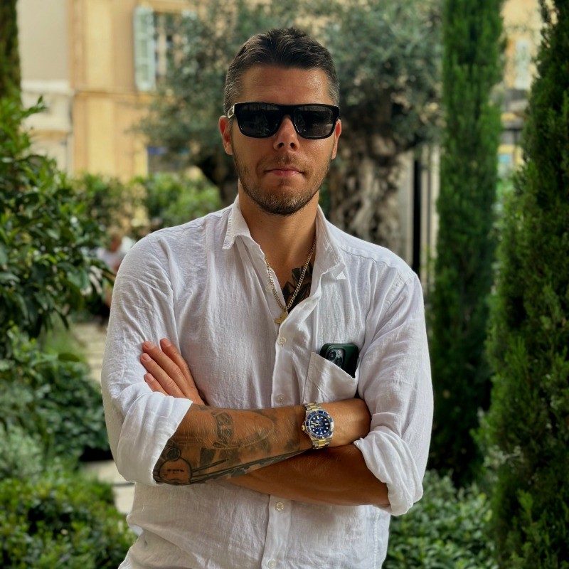 Anton F.